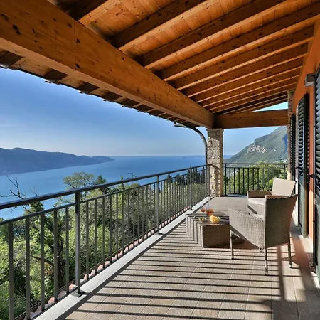 Sole With Stunning View Tignale