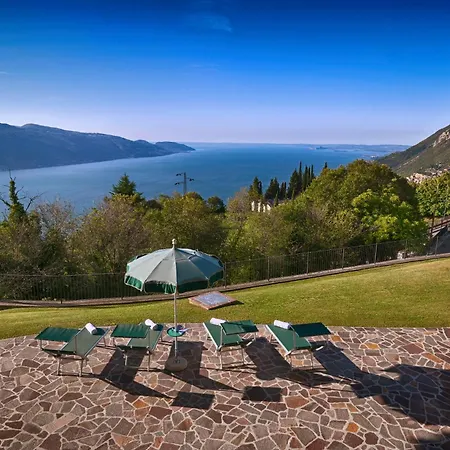 Sole With Stunning View Villa *