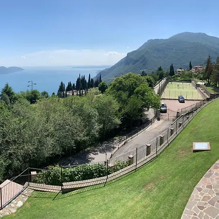 Sole With Stunning View
