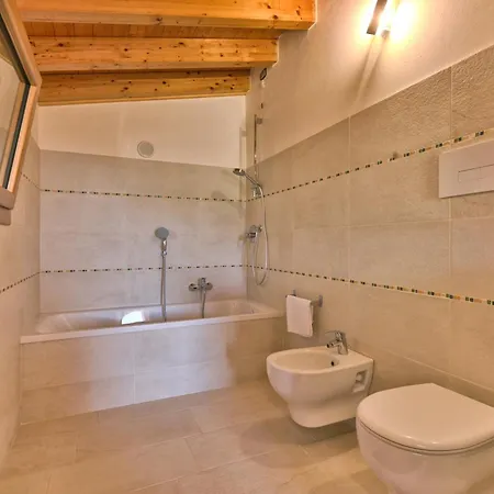 Villa Sole With Stunning View Tignale