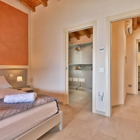 Sole With Stunning View Villa Tignale