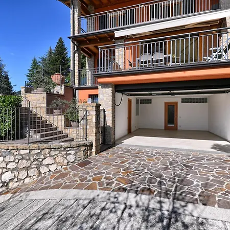 Villa Sole With Stunning View Tignale