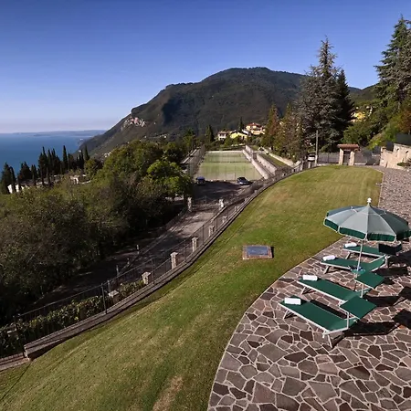 Sole With Stunning View Villa