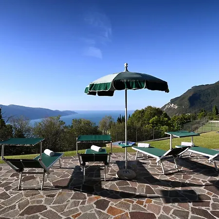 Sole With Stunning View
