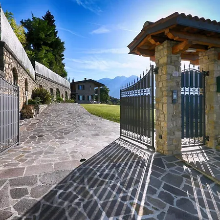Sole With Stunning View Villa *